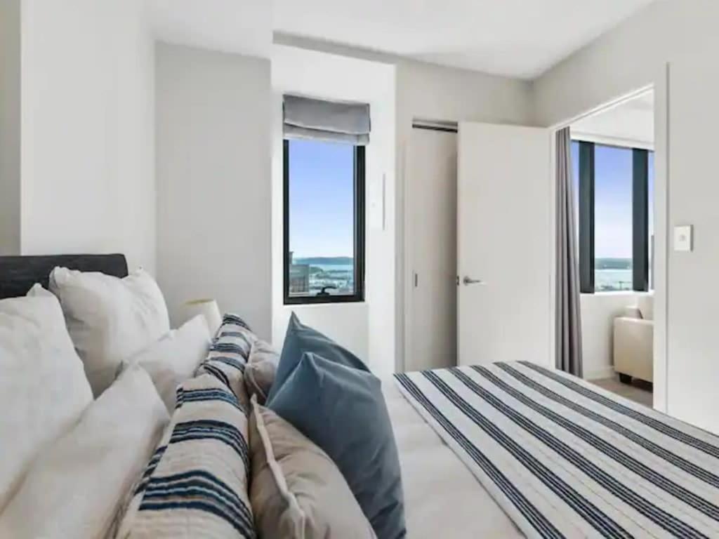 Ferienwohnung Just Opposite To Sky Tower , 2 Bed 2 Bath In Cbd Auckland Exterior foto